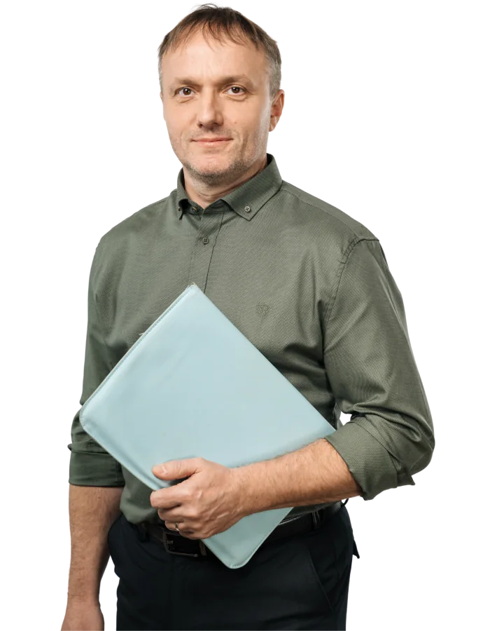 Radim Jankovič s podklady pro otevřenou radnici
